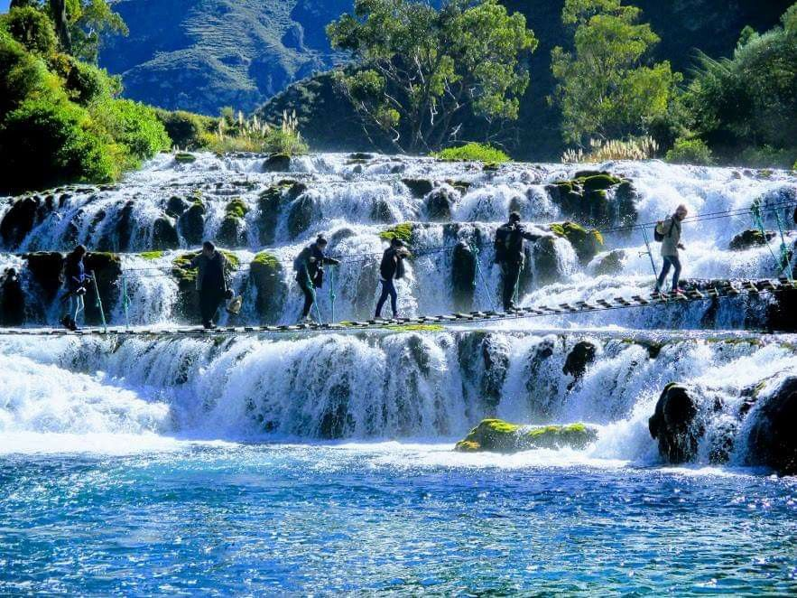 ElmerAyala_PE's tweet photo. Para todos los interesados, el lugar se llama Reserva Paisajística Nor Yauyos Cochas, más conocido como Huancaya (nombre del distrito), el pueblito es Vilca, ubicado en la provincia de Yauyos, departamento de Lima (3.650 msnm), considerada entre los 10 mejores destinos secretos de América Latina de la revista especializada en turismo Condé Nast Traveler.