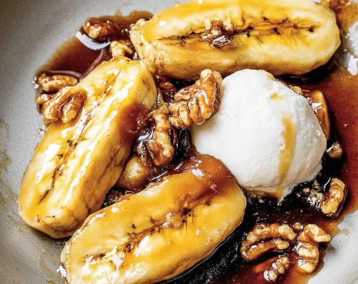 unpodiblu's tweet photo. Bananas Foster for #RumDay! π
#recipe https://t.co/3ewXM8EPrJ https://t.co/E7Hxiky3NJ