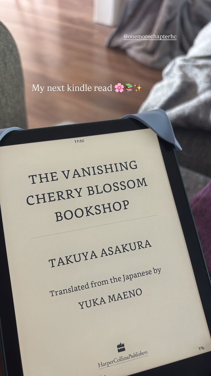 em_digs_books tweet media