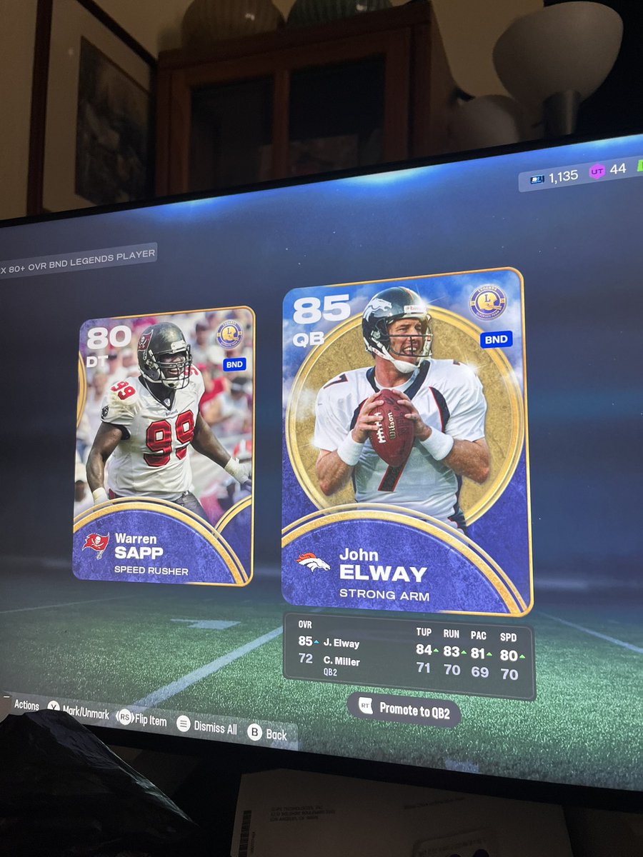 A_Estrada75's tweet photo. @Zirksee no way we just pulling bnd delay after bnd Lamar who do I go with lol? https://t.co/d1LM57UYtV