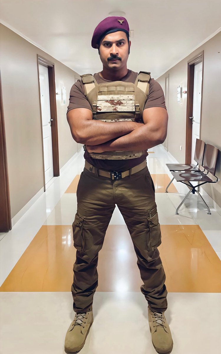 AhmadKabirShad1's tweet image. WAR2
From dreaming outside the gates to living the dream inside YRF ✨  
Blessed to work with YRF where legends dream. 🙏 

#YRF #YRFStudio  #DreamStudio #ActorsDream #BollywoodIcon  #ayanmukherji #hritikroshan #ntr #ahmadkabirshadan #kabir #war 
#war2 #war2movie #armyofficer