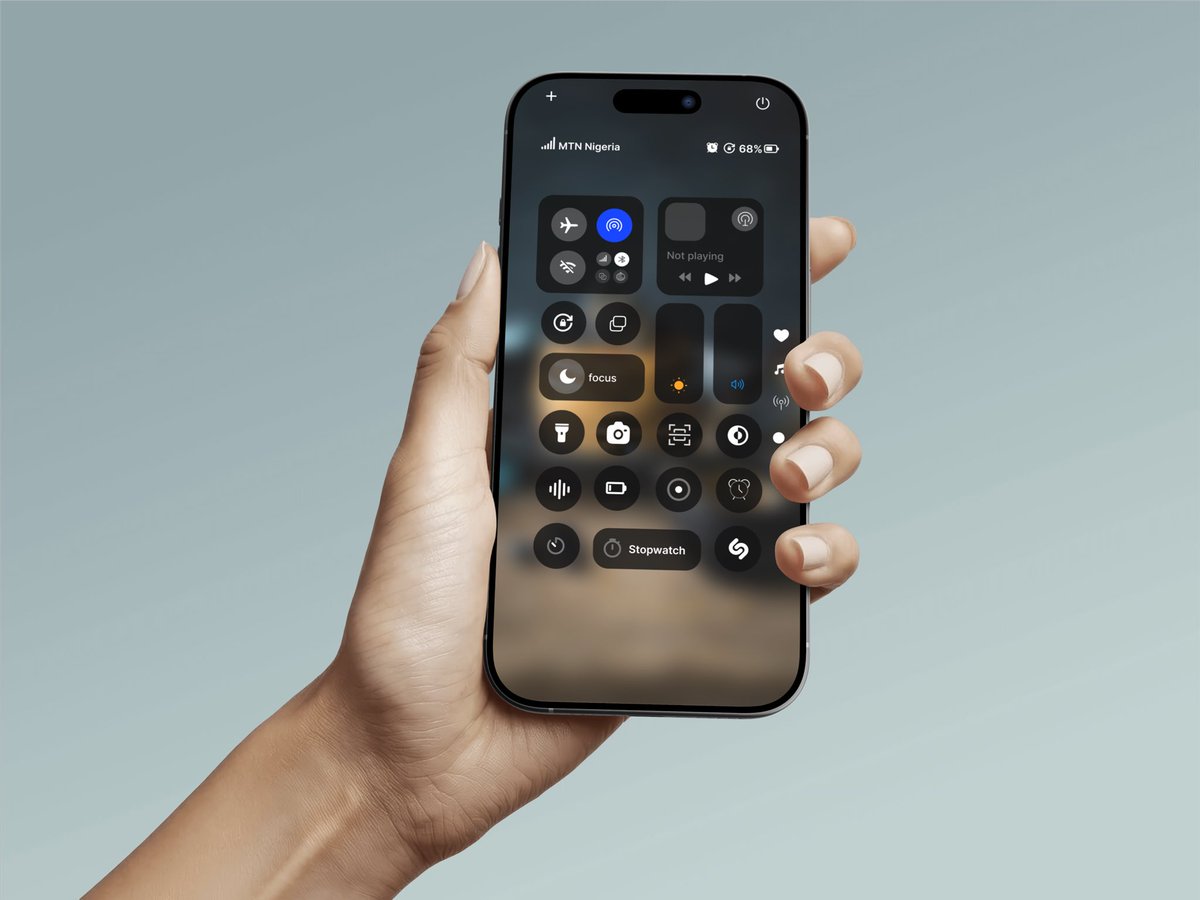 asyatuu's tweet photo. "Redesigned the iPhone Control Center
Would you use this version? 
Feedback is welcome!

#UlDesign #UXDesign #100DaysOfUl
#DesignTok #FigmaDesign https://t.co/gsWmFIbAF3