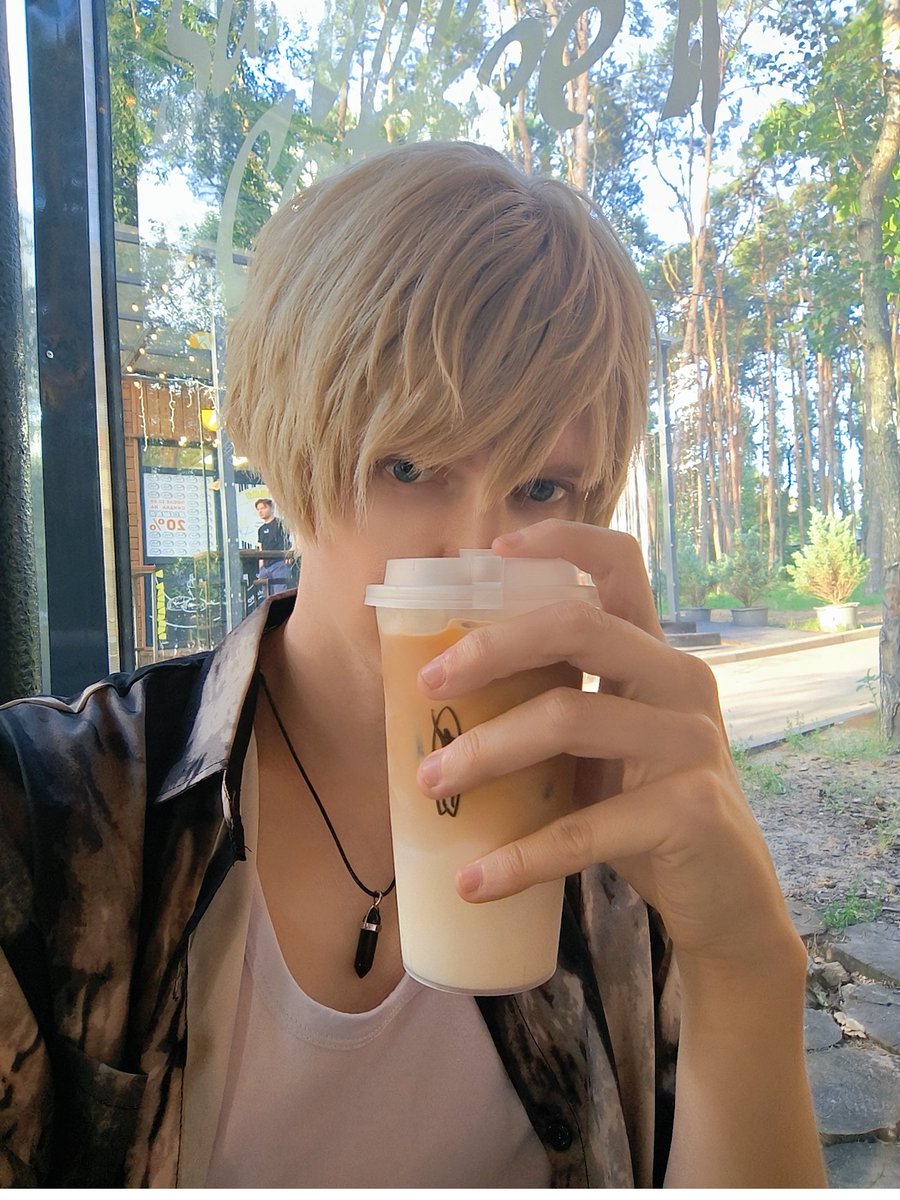 VID1306's tweet photo. Hi sweetie~ ♥️🌸♥️🌸♥️
#LoveandDeepspace #Xavier #cosplay https://t.co/YGVpe4E3y3