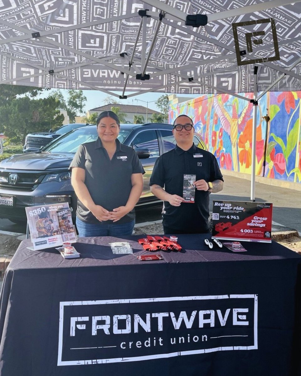 FrontwaveCU's tweet image. Had a blast meeting everyone at Cruisin’ Grand in Escondido! Catch us back on Sept 12 &amp;amp; 26 for more classic cars and good vibes. Don’t miss out! 🚗✨

#CruisinGrand #EscondidoEvents #FrontwaveCU #FrontwaveFun #ClassicCars #VisitEscondido #DowntownEscondido #HotRods