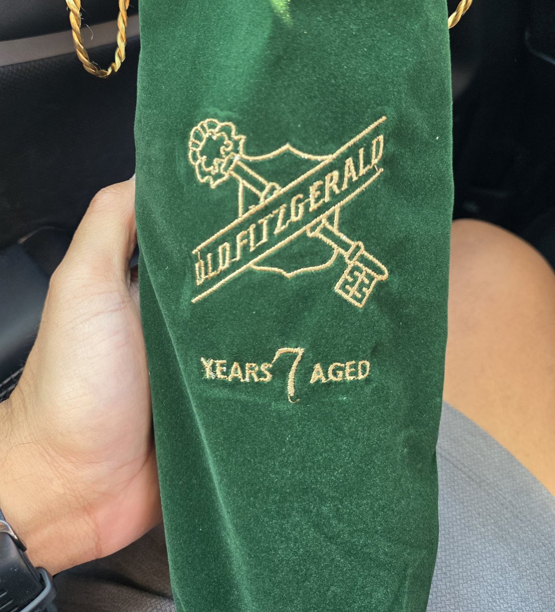 NextGreatPour's tweet photo. Finally found the Old Fitzgerald 7 year in the wild for MSRP. Might have to pop this open for the UFC fights tonight! https://t.co/0ORtFYJk8g