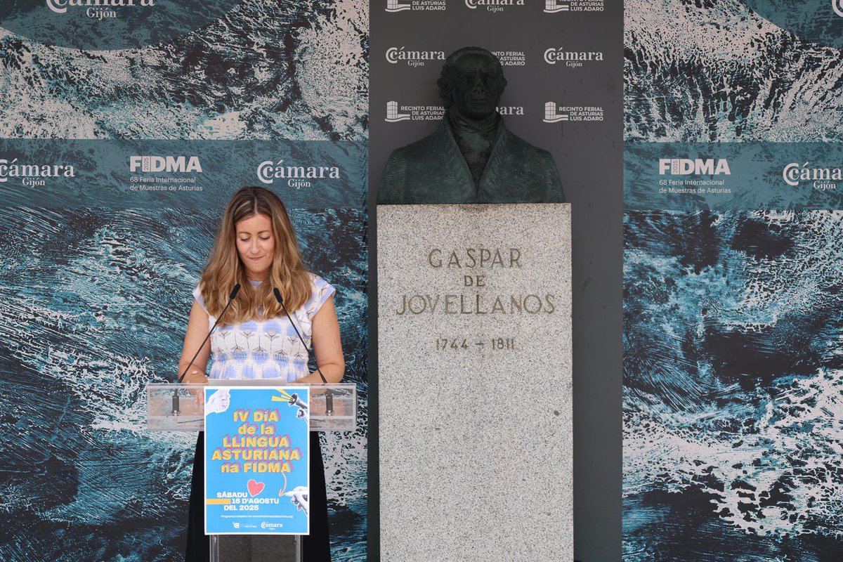 IniciativaxAst's tweet image. ➡️ Ésitu nel IV Día de la Llingua Asturiana na #FIDMA. 

📸 Galería de meyores momentos de la xornada.