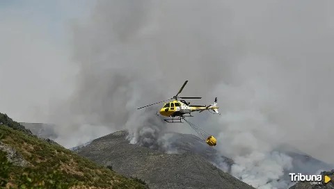 VdValen's tweet photo. Me sumo a la solicitud de Declaración de Nivel 3 de #Emergencia, al menos, en Castilla y León.

La incapacidad de los responsables en esta CA para gestionar la emergencia está siendo más que evidente.

NO HAY NADIE AL VOLANTE 

@jcyl
@interiorgob
@Defensagob 
@M_Presidencia 

RT https://t.co/JlWMMTe9g7