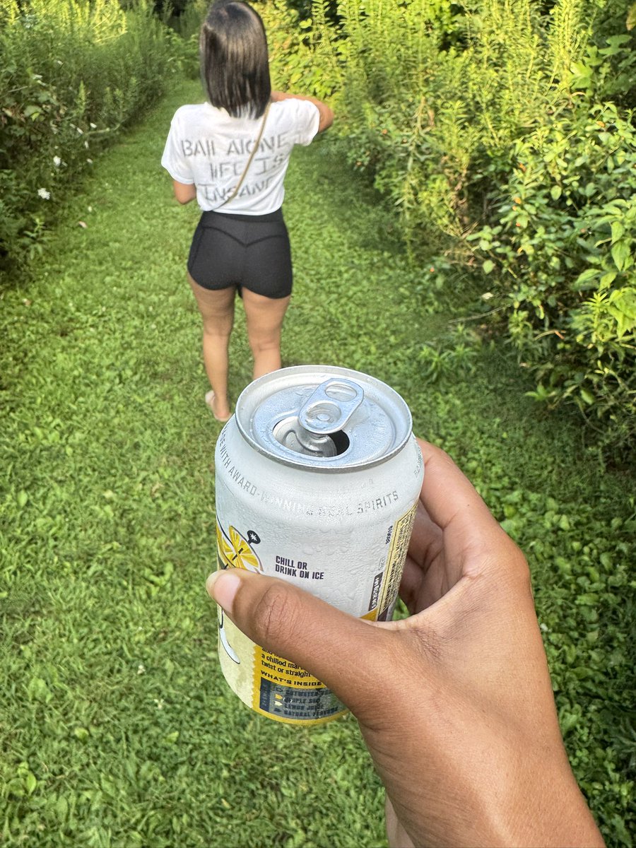 theREAL_kaykayy's tweet image. #trailwalk ☀️🌿