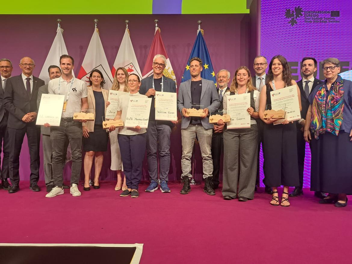 Euregio Days 2025: assegnati gli Euregio Awards oggi ad Alpbach, alla presenza dell'assessore Simone Marchiori. Al primo e secondo posto due ricercatrici legate al Trentino. Tra le aziende il secondo premio è andato alla B2 Labtech di Rovereto👇
ufficiostampa.provincia.tn.it/Comunicati/Eur…