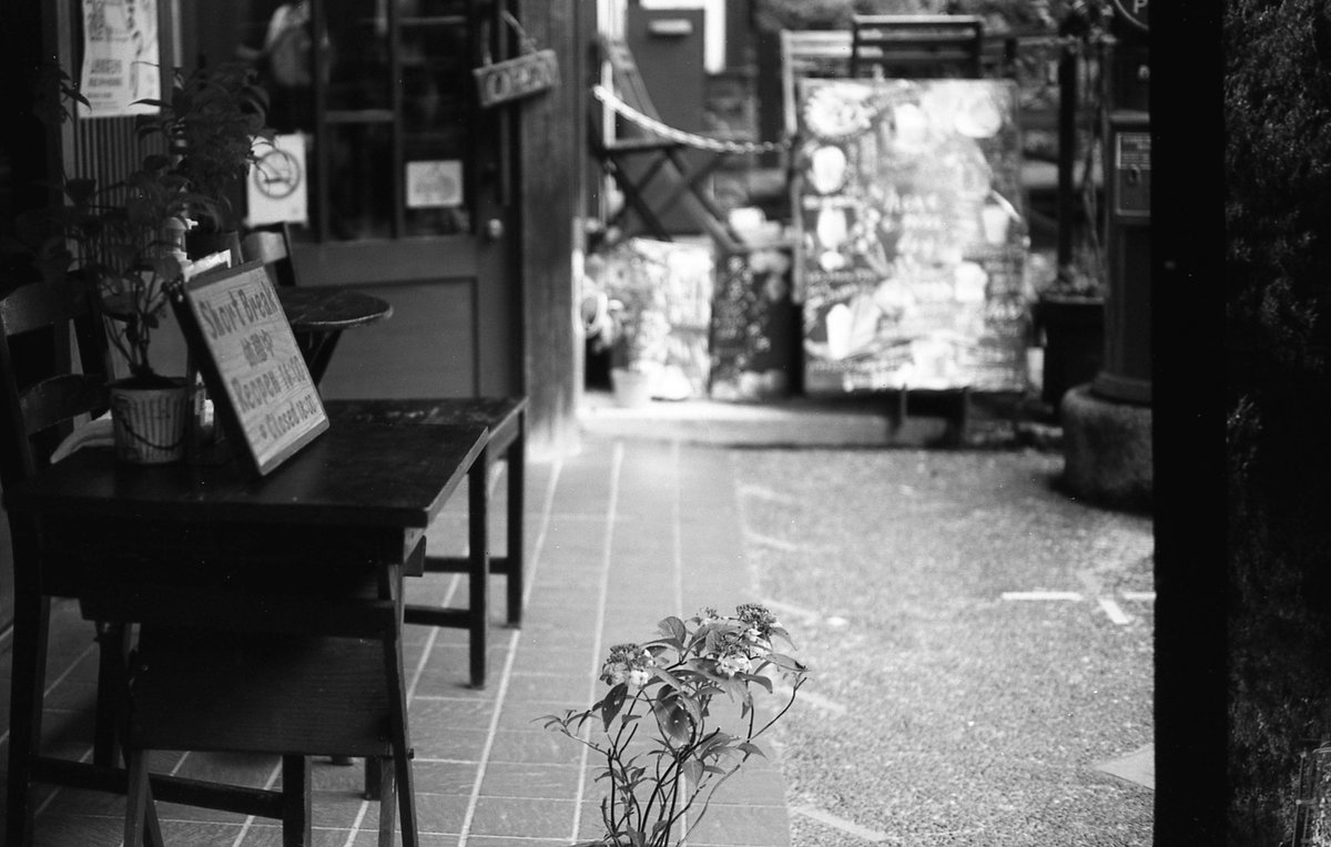 ChaprinYY's tweet photo. 山形 銀山温泉。。
#FED5c
#FED 1:3.5 50mm L39
#MARIX100 / SPD1:1 6分 https://t.co/WQzPUPP9vF