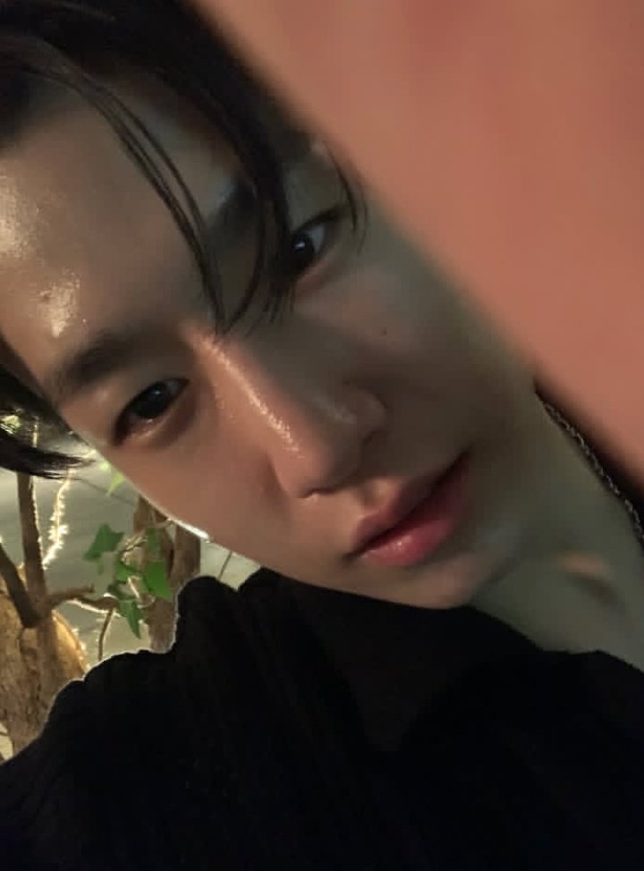ANDREWGGLOBAL's tweet photo. Andrew's recent Instagram update:
"Thank you.
I'm sorry I let y'all down.
I love y'all so much.
More stuff coming soon." 
#ANDREWHAN https://t.co/By1dSzEkUx