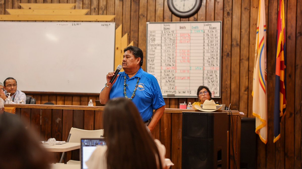 Navajo Nation President Buu Nygren (@buuvannygren) on Twitter photo ๐ก๐ฎ๐๐น๐ถ๐ป๐ถ ๐๐ต๐ฎ๐ฝ๐๐ฒ๐ฟ ๐ฉ๐ผ๐ถ๐ฐ๐ฒ๐ ๐๐ป๐ณ๐ฟ๐ฎ๐๐๐ฟ๐๐ฐ๐๐๐ฟ๐ฒ, ๐๐ฐ๐ผ๐ป๐ผ๐บ๐ถ๐ฐ ๐ก๐ฒ๐ฒ๐ฑ๐ ๐ถ๐ป ๐๐ผ๐บ๐บ๐๐ป๐ถ๐๐ ๐ ๐ฒ๐ฒ๐๐ถ๐ป๐ด
NAZLINI, Ariz. โ On Tuesday, Aug. 12, Nazlini Chapter meeting, residents and officials pressed Navajo Nation leadership on the communityโs ๐ก๐ฎ๐๐น๐ถ๐ป๐ถ ๐๐ต๐ฎ๐ฝ๐๐ฒ๐ฟ ๐ฉ๐ผ๐ถ๐ฐ๐ฒ๐ ๐๐ป๐ณ๐ฟ๐ฎ๐๐๐ฟ๐๐ฐ๐๐๐ฟ๐ฒ, ๐๐ฐ๐ผ๐ป๐ผ๐บ๐ถ๐ฐ ๐ก๐ฒ๐ฒ๐ฑ๐ ๐ถ๐ป ๐๐ผ๐บ๐บ๐๐ป๐ถ๐๐ ๐ ๐ฒ๐ฒ๐๐ถ๐ป๐ด
NAZLINI, Ariz. โ On Tuesday, Aug. 12, Nazlini Chapter meeting, residents and officials pressed Navajo Nation leadership on the communityโs