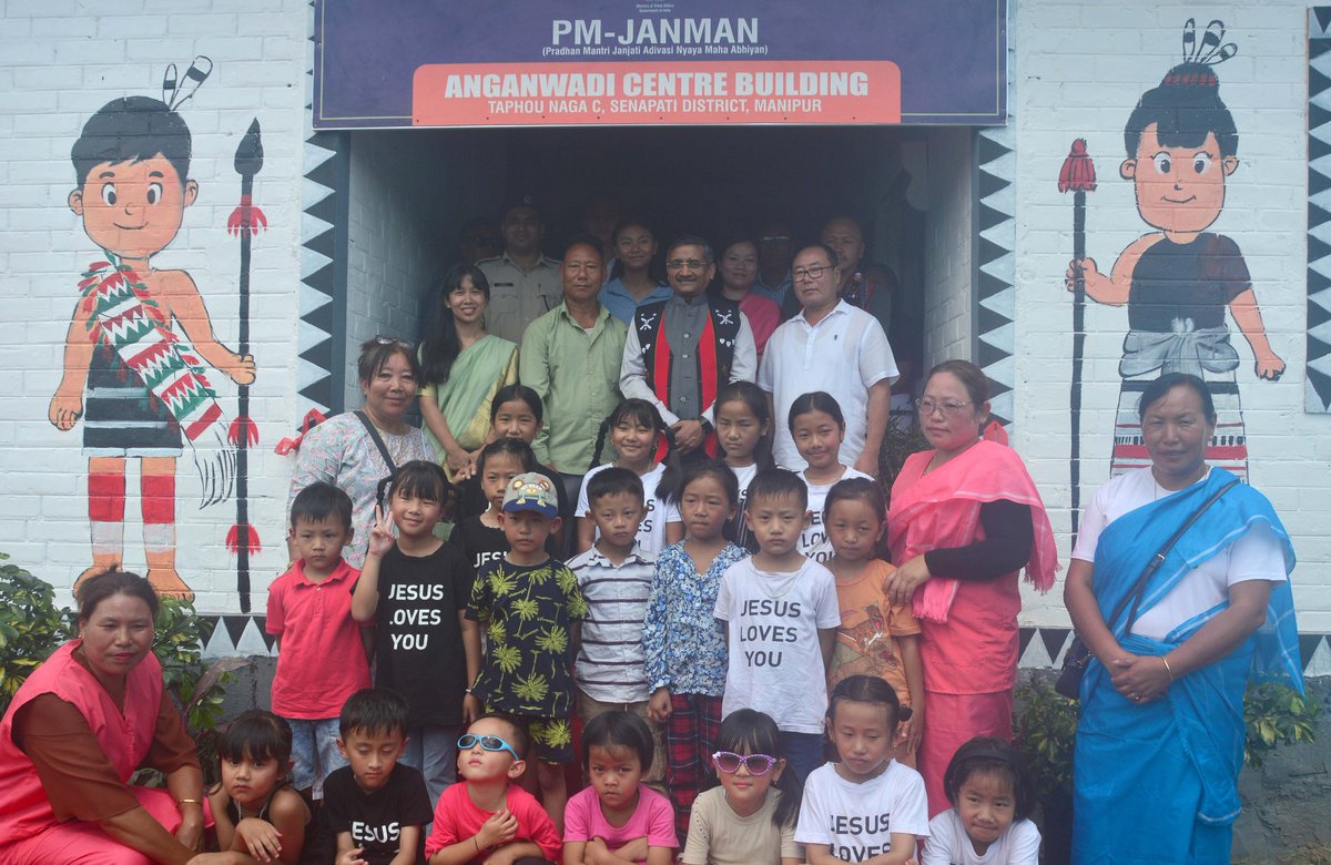 DioSenapati's tweet photo. Chief Secretary of Manipur Puneet Kumar Goel, IAS inaugurated newly constructed 13 AWC under PM JANMAN for the PVTG- Maram at Taphou Naga, Senapati on his visit. Accompanied by Worshang Hungyo, IAS, Secy PHE/ Tourism/ IPR GoM &amp; Dist. Officials-DC, SP &amp; DLOs
#PMJANMAN #PVTG
#AWC https://t.co/lskSpwtobo