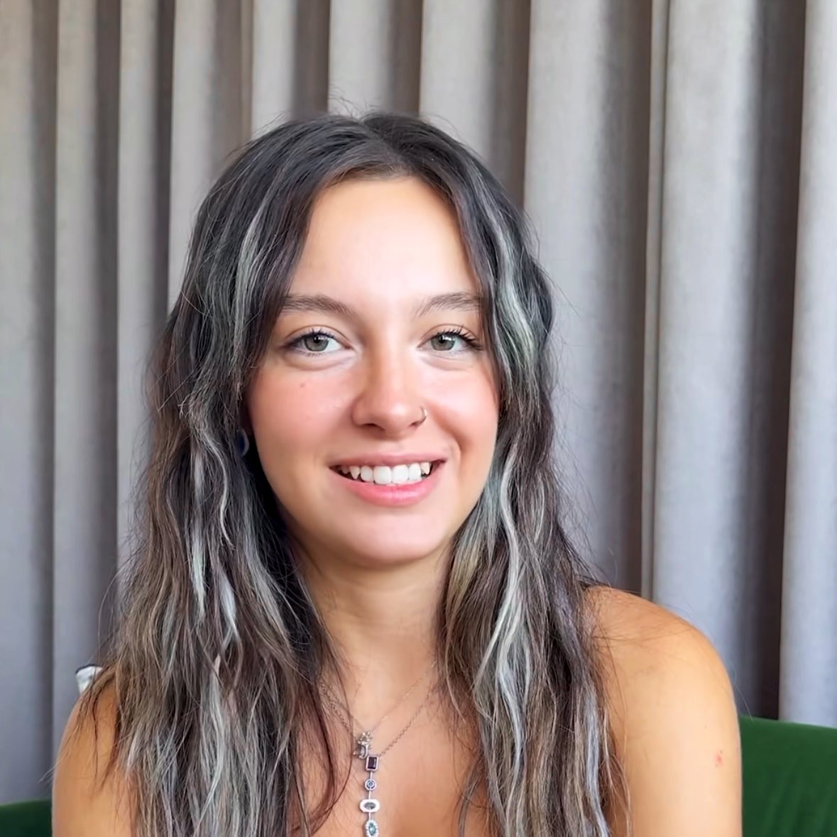 💛                                               💙