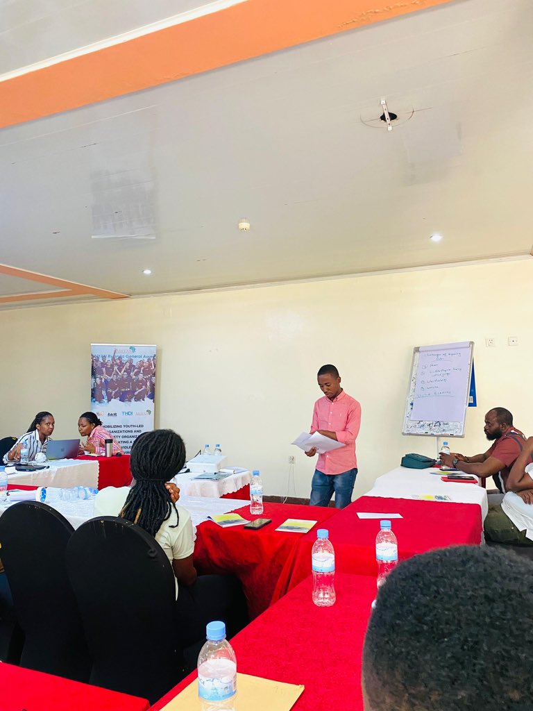 kundwahealth's tweet photo. This week we joined @AfriYAN_Rwanda under #GenerationG in a 3days capacity building workshop. Together, we deepened our understanding of ILO Convention 190, explored workplace policies on sexual harassment and consent, and reinforced our commitment to adopting the PSEAH policy. https://t.co/eJRqU0Ymii