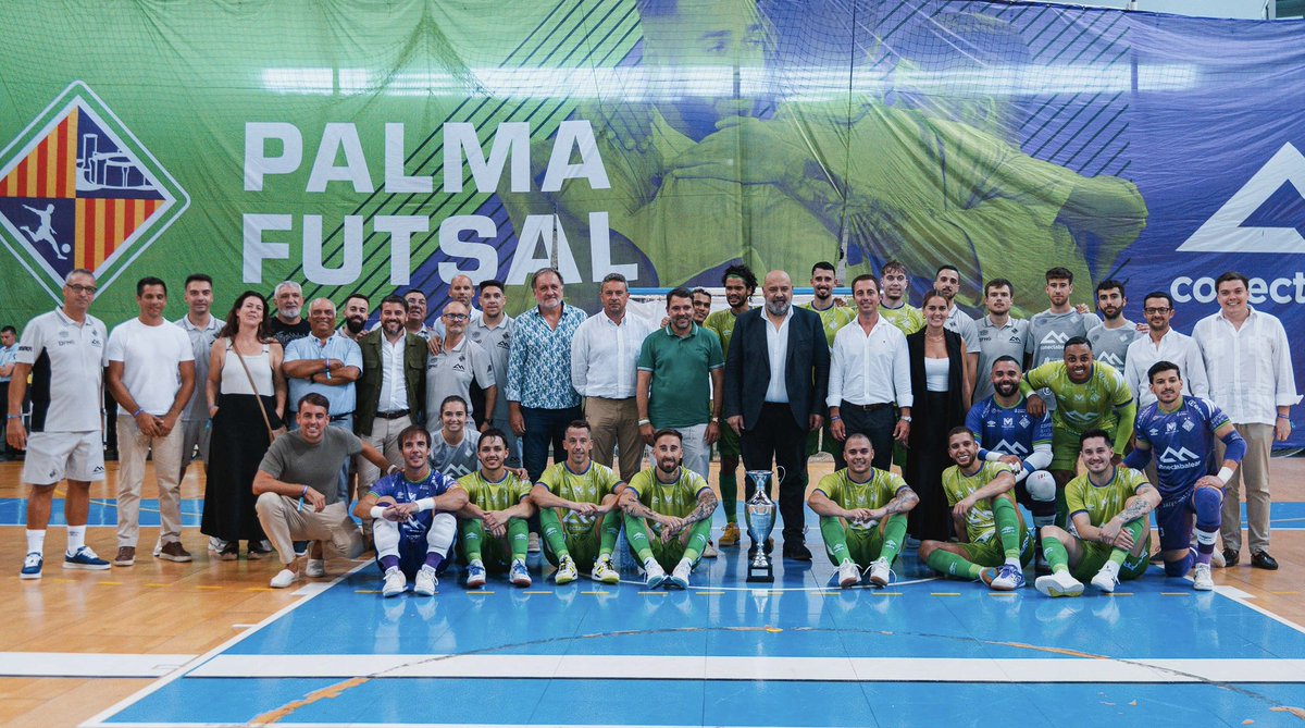 📰 𝐂𝐑𝐎́𝐍𝐈𝐂𝐀 | Un estreno ilusionante en Son Moix (8-1)

palmafutsal.com/un-estreno-ilu…

#XIIICiutatdePalma