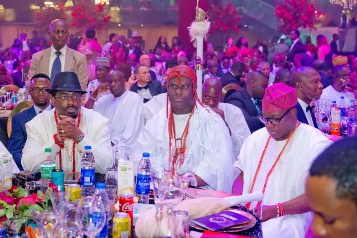 IKA connects tweet media