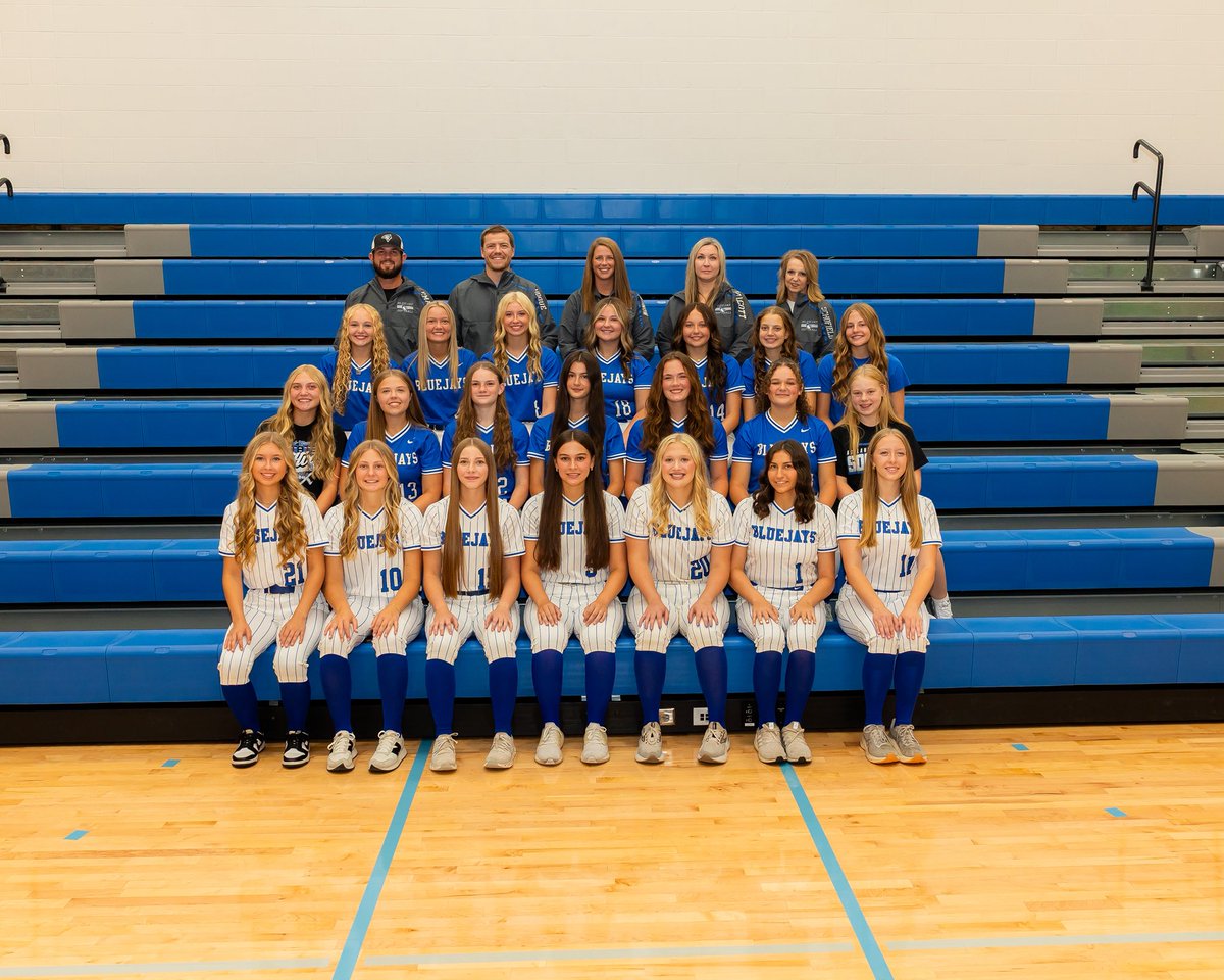 Great Jamboree game against <a href="/Badger_Softball/">Bennington Softball</a> today. Tough loss 2-3, but saw a lot of great plays and hits moving into season. 

<a href="/EvieBH77/">Evie</a> went 2-2, 1 run, and struck out 2 🔥
<a href="/PaizS19/">Paizlee Strode</a> and <a href="/AvaEgger/">Ava Egger</a> went 1-2
<a href="/SofiaDill2/">Sofia Dill</a> strikes out 5 in the ⭕️
<a href="/LilahNovotny14/">Lilah Novotny</a> With the sac bunt/RBI