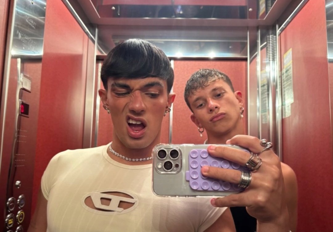 vederli così felici mi fa frignare molto ☹️💗