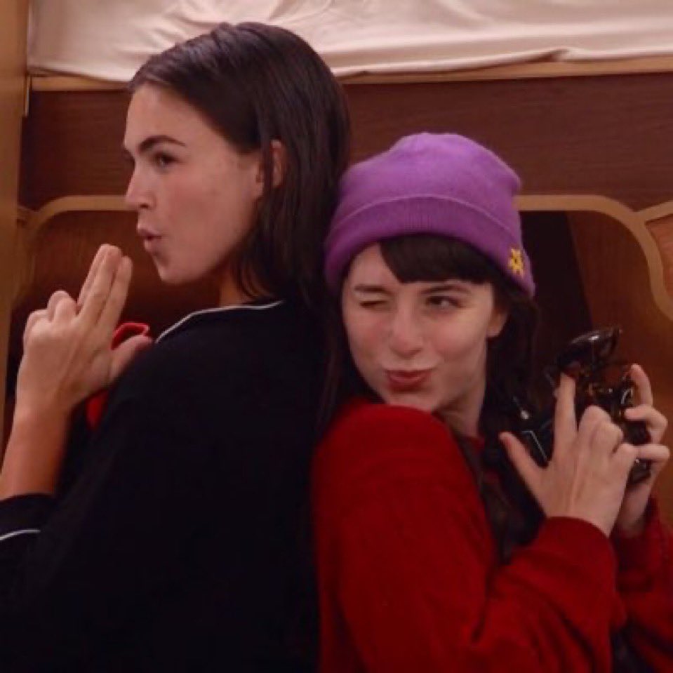 i love that ava is defending lauren #BB27