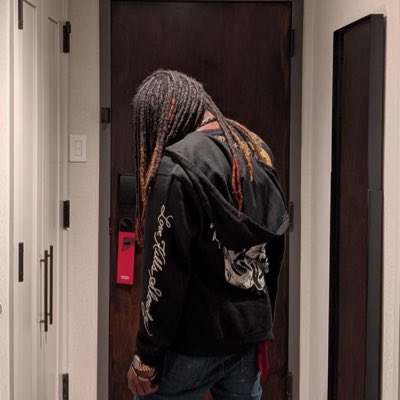 TheBigSkorp's tweet photo. #NewProfilePic https://t.co/OGEFxviezf