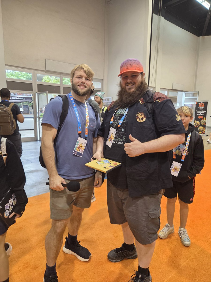 MatWithOneT55's tweet image. Met the legend @ethandobbs at worlds!