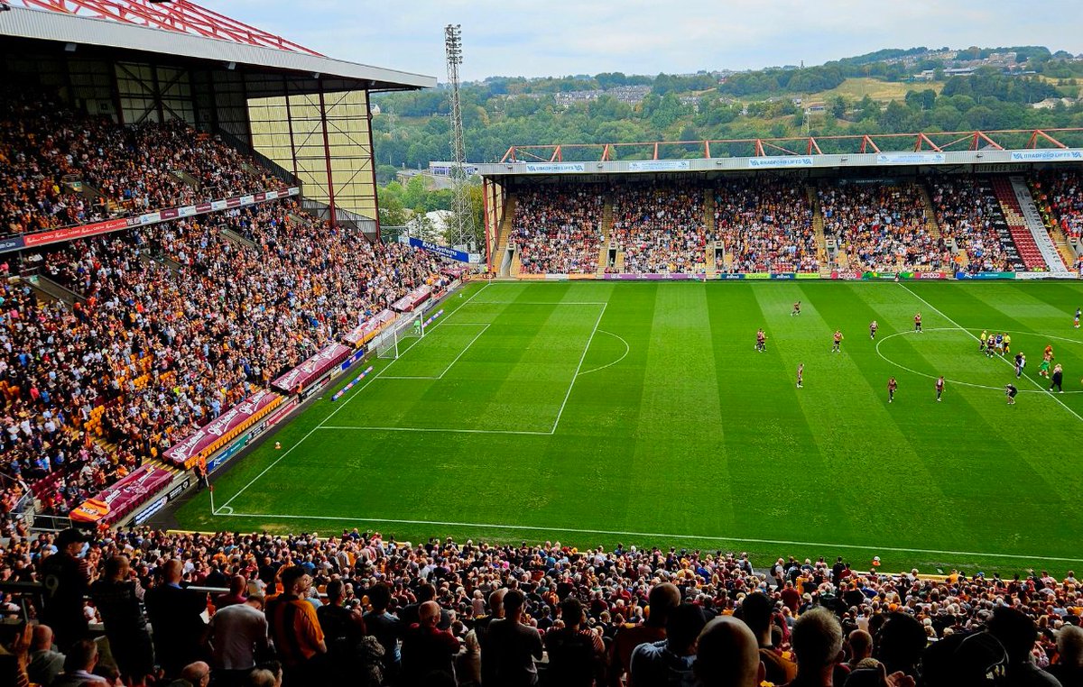 Talk of The 72 (@talkofthe72) on Twitter photo Top 3⃣ Attendances across League One this weekend🏟️:
🥇Bradford vs Luton - 20,233 (1,338)
🥈Cardiff vs Rotherham - 17,555 (300+)
🥉Reading vs AFC Wimbledon - 13,757 (1,757)
(📸: <a href="/Mikey2201/">Mike Scott</a>)
#efl #leagueone #bcafc #ltfc #ccfc #rufc #readingfc #afcw Top 3⃣ Attendances across League One this weekend🏟️:
🥇Bradford vs Luton - 20,233 (1,338)
🥈Cardiff vs Rotherham - 17,555 (300+)
🥉Reading vs AFC Wimbledon - 13,757 (1,757)
(📸: <a href="/Mikey2201/">Mike Scott</a>)
#efl #leagueone #bcafc #ltfc #ccfc #rufc #readingfc #afcw