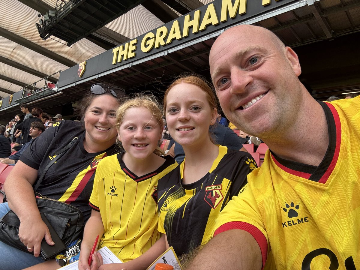 Back home…. 
I bloody love this club. 🐝💛🖤 #WatfordFC