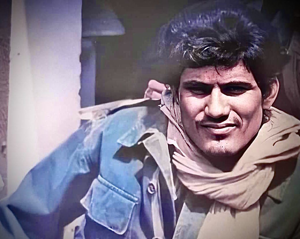 Der Körper ist gegangen, doch der Gedanke bleibt … El-Ouali Mustapha Sayed (1948–1976) bleibt eine Flamme, die den Weg der Freiheit des sahrauischen Volkes erleuchtet – bis zum Sieg. 🕊
#westsahara #saharaoccidental