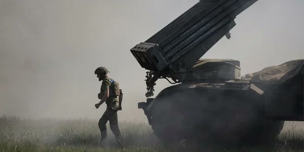 Russian invaders have occupied the village of Popiv Yar in Donetsk Oblast and are pushing to expand control near Nove Shakhove and advance toward Ivanivka, the Dnipro Operational-Strategic Group reported on Aug. 16.

english.nv.ua/russian-war/ru…