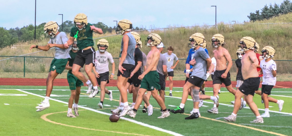 Traverse City West Titan Football (@tcwesttitanfb) on Twitter photo Kick off camp was incredible!
EMAT <--> TEAM
12 days until Howell!
<a href="/TCWestTitanFB/">Traverse City West Titan Football</a> Kick off camp was incredible!
EMAT <--> TEAM
12 days until Howell!
<a href="/TCWestTitanFB/">Traverse City West Titan Football</a>