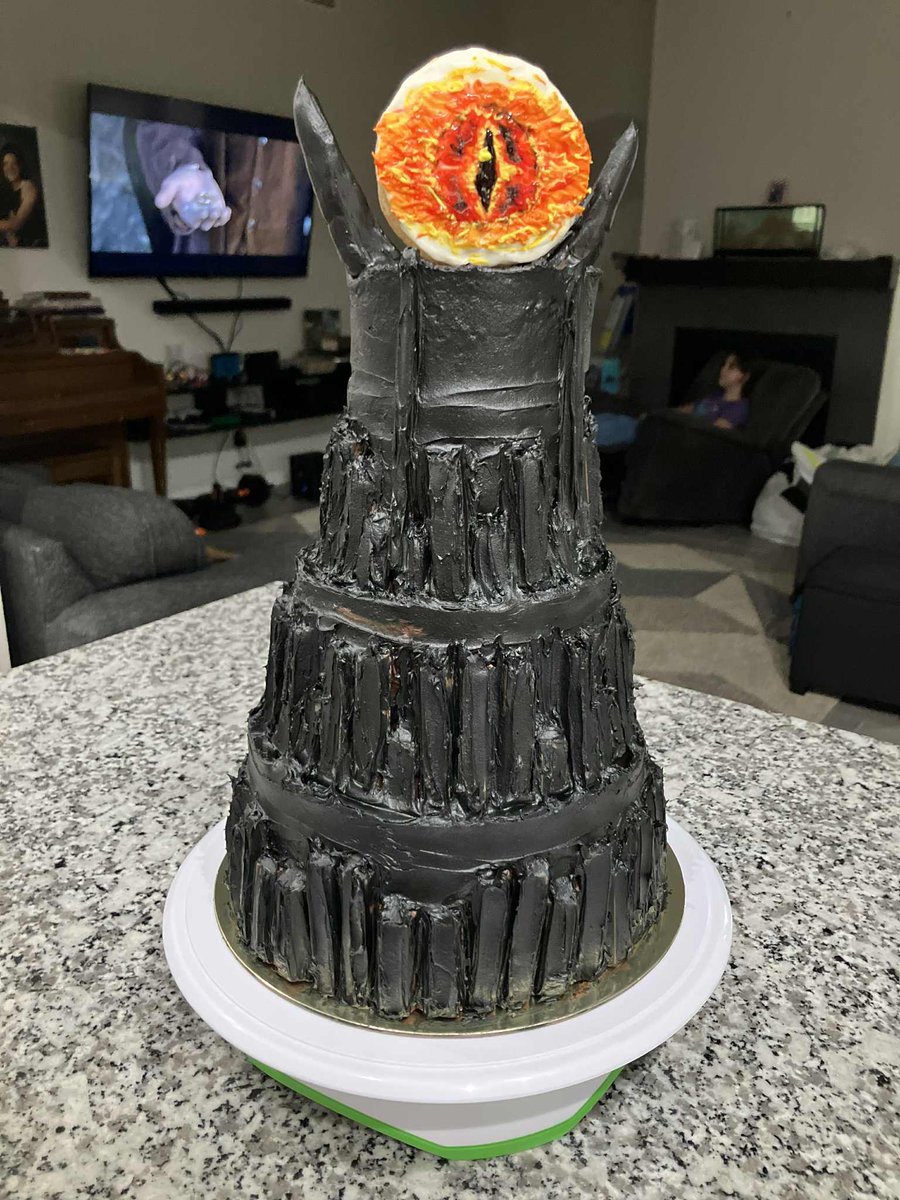 theWellRedMage's tweet photo. Lord of the Rings marathon party!

The cake is flavored with cruelty, malice, the will to dominate all life, and red velvet https://t.co/hOOPXcjGjI