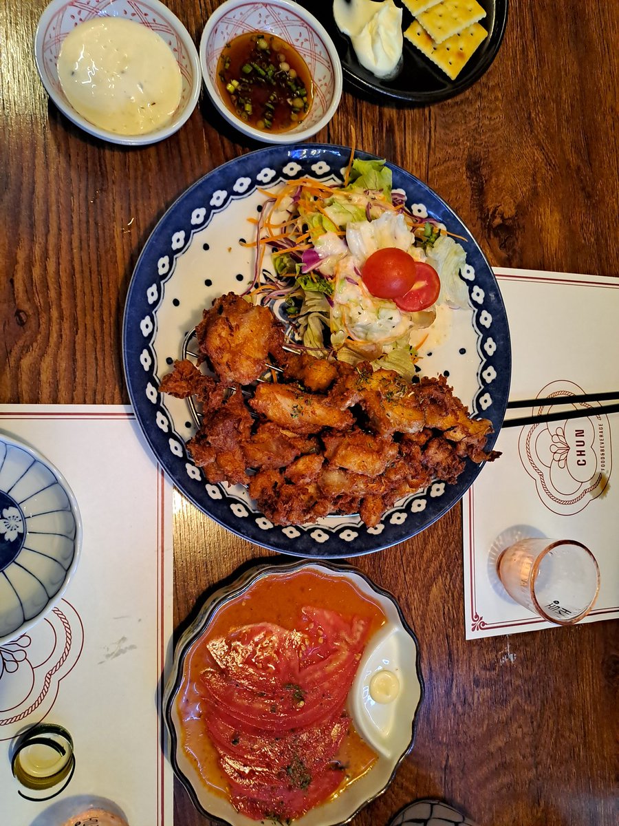 부평 이자카야
북적북적
젊은이들
기 받고 옴