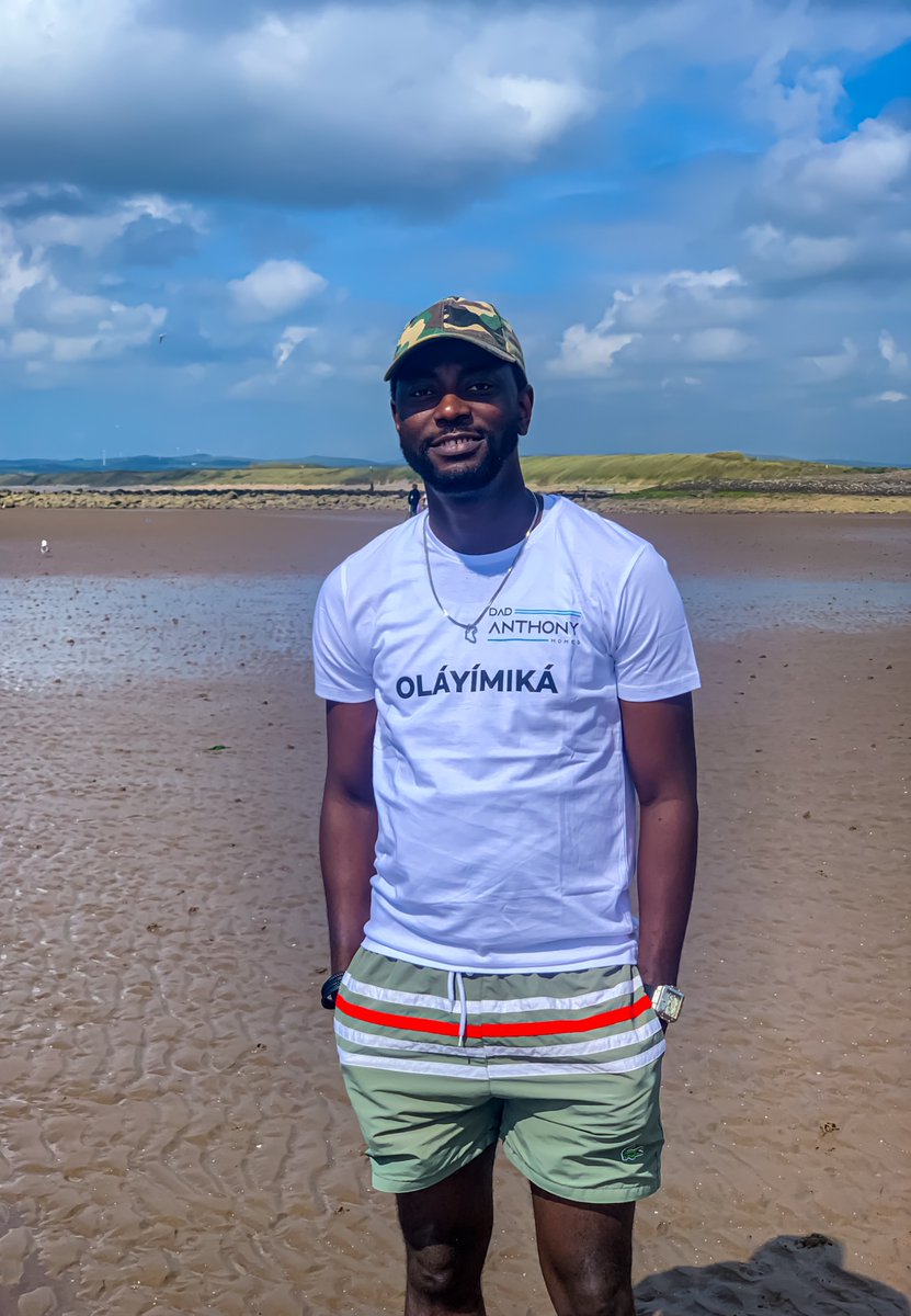 HRH_Akinwale's tweet image. O L Á Y Í M I K Á 🏖️