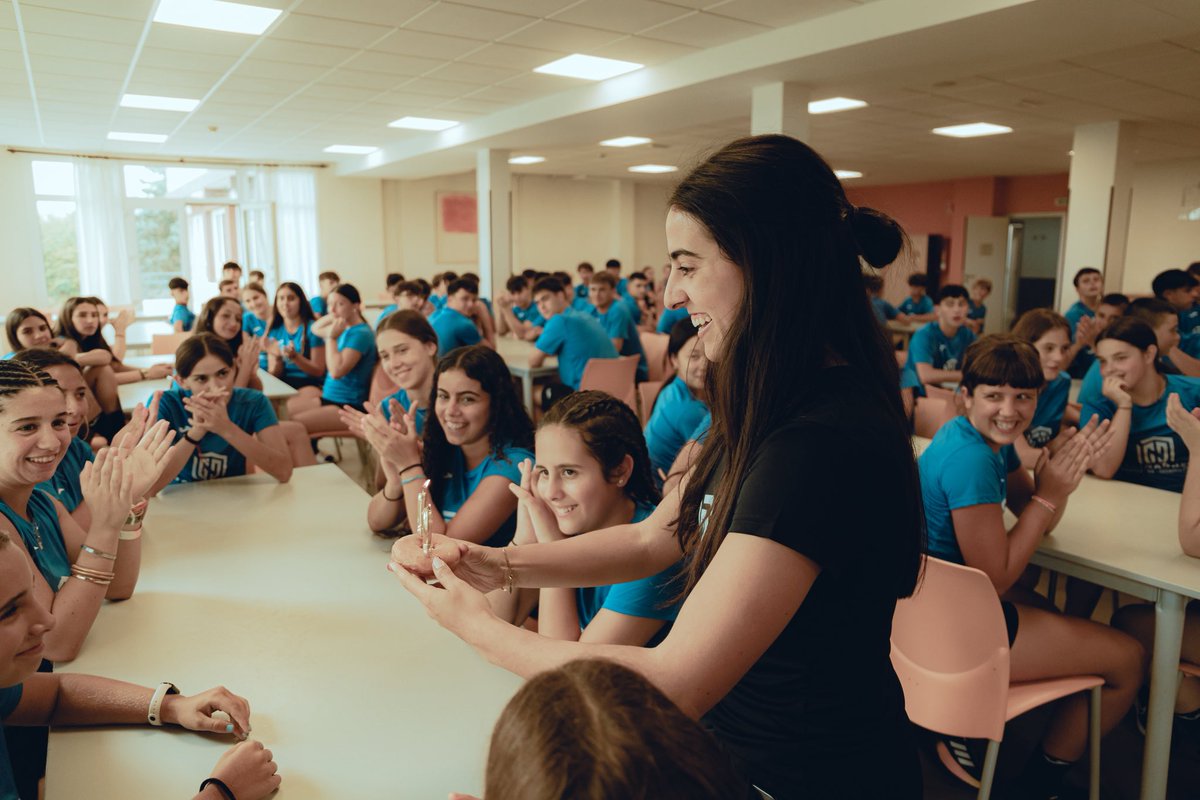 CAginagalde's tweet image. 🎂 Hoy soplamos las velas por el cumple de Amaia. ¡Disfrutando juntos desde el primer día! 

🎉 ¡Felicidades de parte de toda la familia del Campus Aginagalde!
