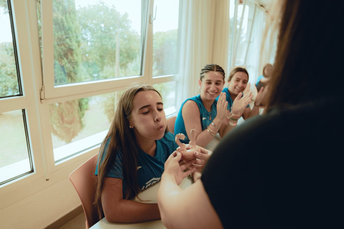 CAginagalde's tweet image. 🎂 Hoy soplamos las velas por el cumple de Amaia. ¡Disfrutando juntos desde el primer día! 

🎉 ¡Felicidades de parte de toda la familia del Campus Aginagalde!