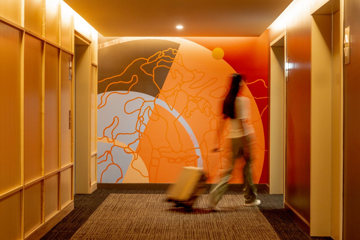 LOCK AND LEAVE

Scout Living delivers efficiently designed digs and superb location.

I have an affinity for small, efficiently designed living spaces. I trace it back to the months I spent living on a sailboat as a kid and, more recently, designing and vacationing in my family’s