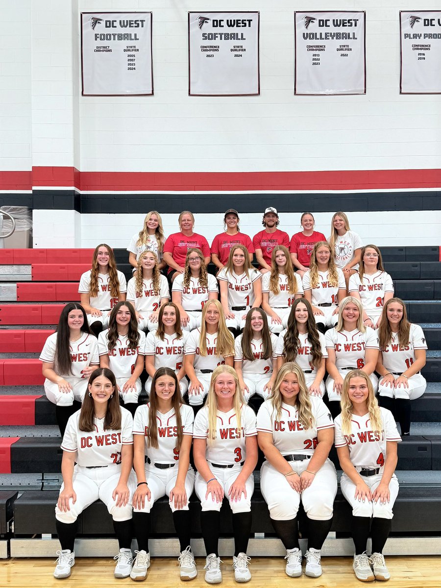 📸saying cheese for pictures📸 
#BetterTogether