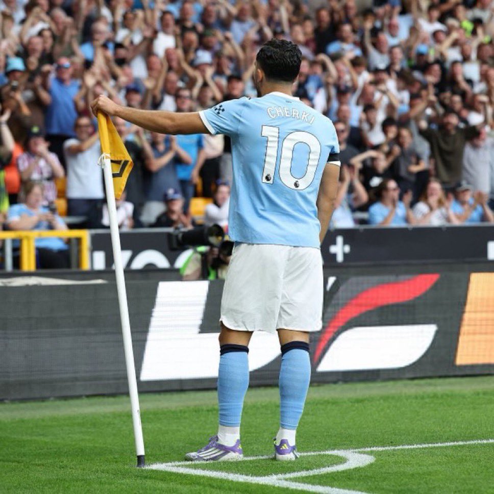 Fair fucking play lads, 

haven’t seen an upgrade like this since 
Gabriel Jesus ➡️ Haaland