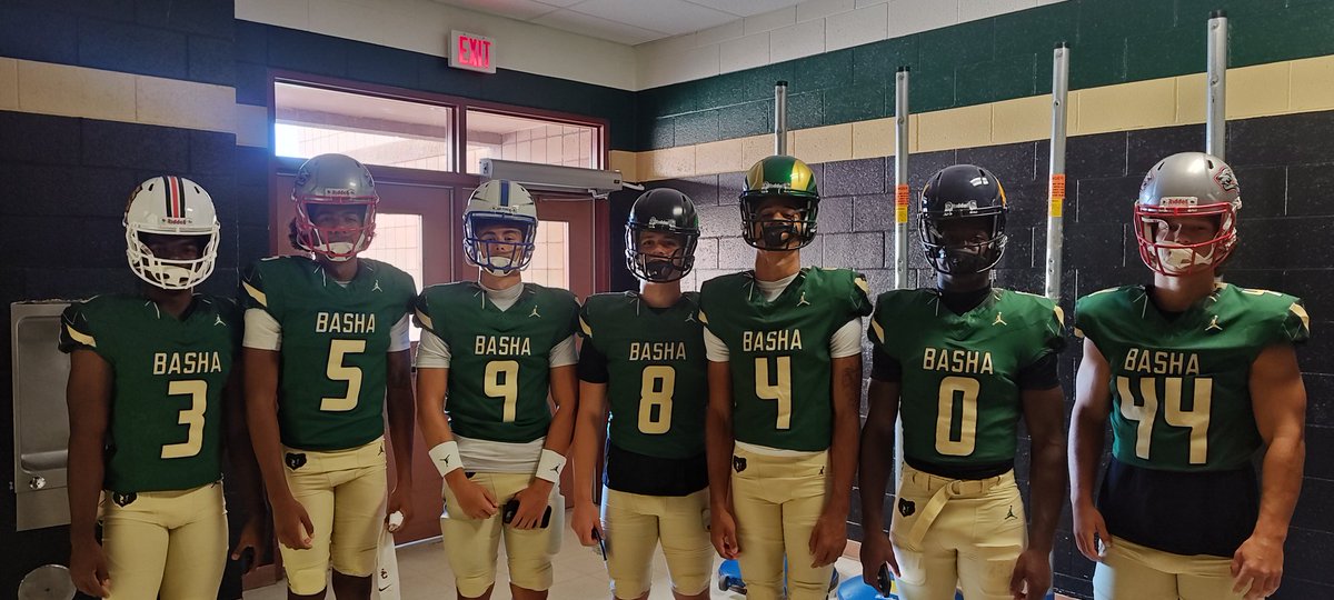 Let's go...,.<a href="/kalebthekatcher/">Kaleb Garcia</a> <a href="/AF_Football/">Air Force Football</a> 
<a href="/X_RiveraRogers/">Xavier Rivera-Rogers</a> <a href="/UNMLoboFB/">New Mexico Football</a> 
<a href="/brodie_vehrs4/">Broderick (brodie) Vehrs (3⭐️ QB)</a> <a href="/MeanGreenFB/">UNT Football</a> 
<a href="/Elicronin24/">Eli Cramer-Cronin</a> <a href="/UNMLOBOS/">New Mexico Lobos</a> 
<a href="/kashbrock10/">Kash Brock</a> <a href="/CSUFootball/">Colorado State Football</a> 
<a href="/Itskaedynsmith/">Kaedyn Smith “K3”</a> <a href="/BengalGridiron/">Idaho State Football</a> 
<a href="/Lew32M/">Mason Lewis</a> <a href="/CalFootball/">Cal Football</a> 
<a href="/bashagridiron/">Basha Gridiron</a>
<a href="/BashaAthletics/">Basha HS Athletics</a>