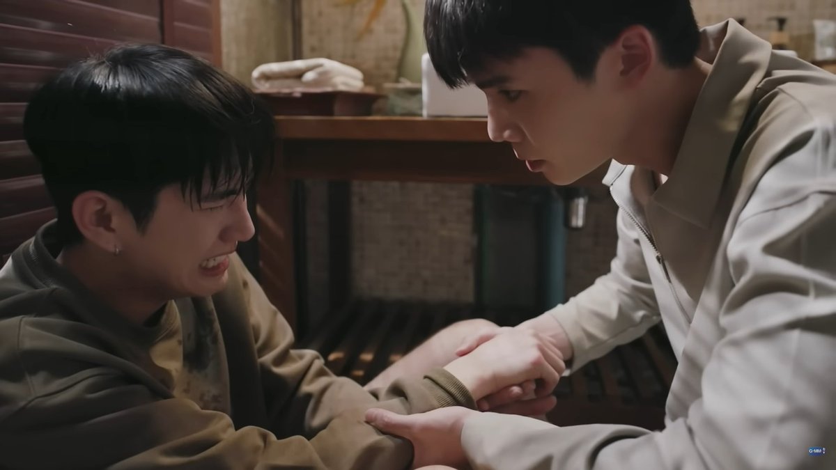 DandelionMoon90's tweet photo. My heart is breaking! 😭
#MyMagicProphecyEP3 https://t.co/c7785fZXgt