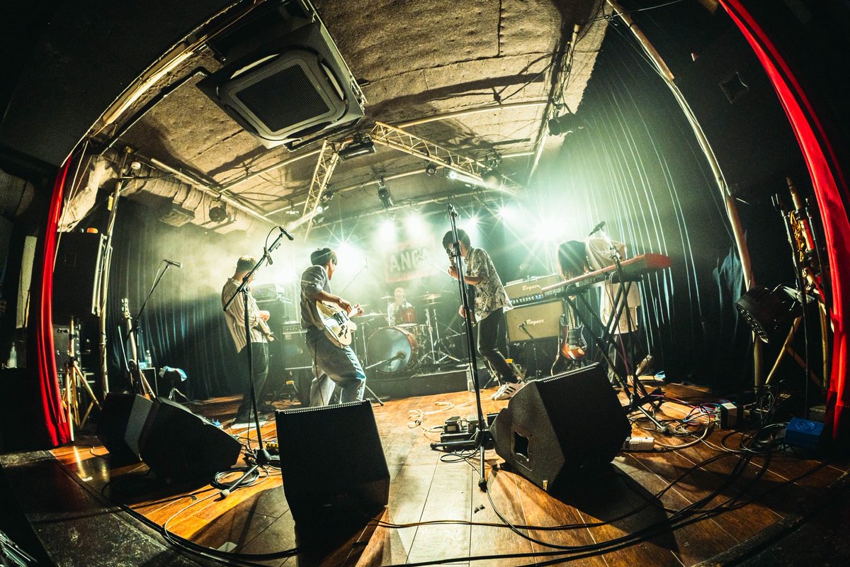 Hanazawa0's tweet photo. 👏ワンマンライブ完遂👏

2025/08/16

初のワンマンライブ！
ご来場の皆様、ありがとうございました！

そして、関わってくれたスタッフの皆様、そして何より、バンドセットの皆もありがとう！

演奏からBGMまでこだわりました！
楽しかった！

📷:杉本健太 @kiba_pic 

👇ツリーにてセトリ公開👇 https://t.co/KpmvKpH5wj