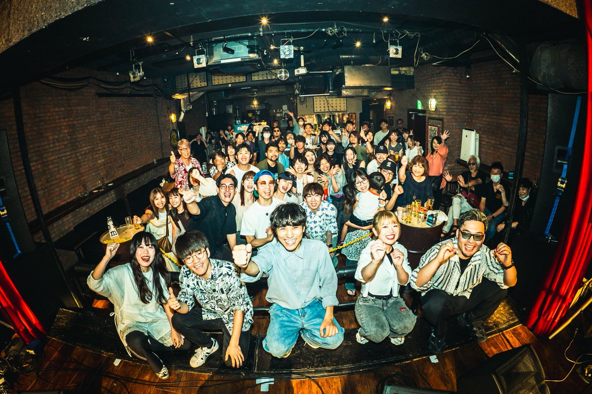 Hanazawa0's tweet photo. 👏ワンマンライブ完遂👏

2025/08/16

初のワンマンライブ！
ご来場の皆様、ありがとうございました！

そして、関わってくれたスタッフの皆様、そして何より、バンドセットの皆もありがとう！

演奏からBGMまでこだわりました！
楽しかった！

📷:杉本健太 @kiba_pic 

👇ツリーにてセトリ公開👇 https://t.co/KpmvKpH5wj