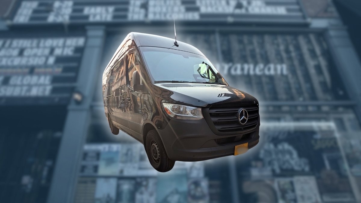 Digital Tour Bus (@digitaltourbus) on Twitter photo Before their Chicago show, <a href="/whispershc/">Whispershc</a> became the first band from Thailand to ever film a Bus Invaders episode.
They’re rocking a sprinter van on this run and we got the full tour.
Coming soon.
#WhispersHC #BusInvaders #DigitalTourBus #ThailandRock #SprinterVanLife Before their Chicago show, <a href="/whispershc/">Whispershc</a> became the first band from Thailand to ever film a Bus Invaders episode.
They’re rocking a sprinter van on this run and we got the full tour.
Coming soon.
#WhispersHC #BusInvaders #DigitalTourBus #ThailandRock #SprinterVanLife