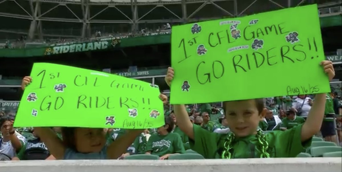 A front row seat for your first CFL game! Core memories. 🥹

#CFL | <a href="/sskroughriders/">Saskatchewan Roughriders</a>