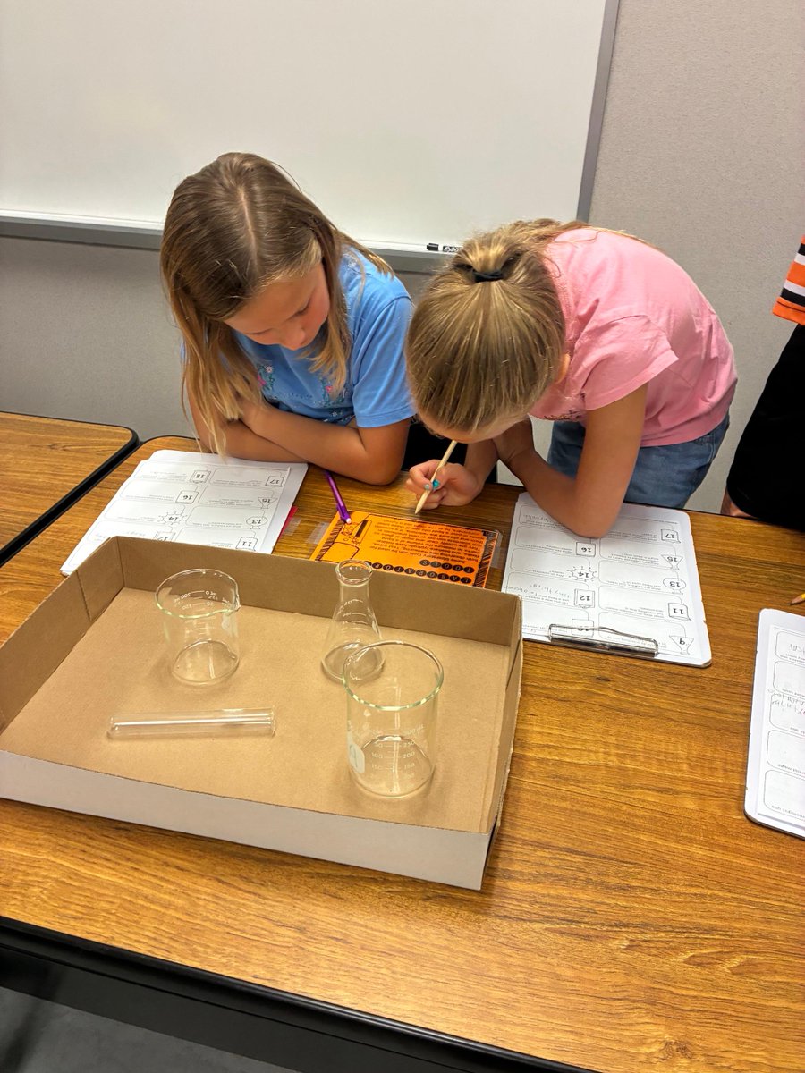 🧑‍🔬✨Mrs. Odar’s students are becoming real scientists! They explored various science tools, including magnifying glasses, measuring tools, and other equipment, to make careful observations, much like professionals in a lab. 🧪🔍🧫

#WatchSunmanDearborn