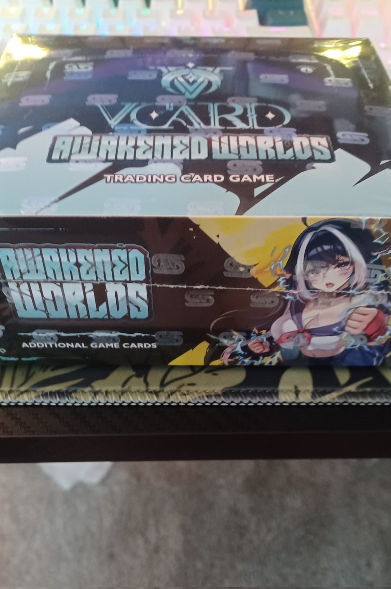 I am Fucking hungover 
Opening cards at 2 with <a href="/OverEzEggs/">✨E G G 🥚✨🍳</a> :)