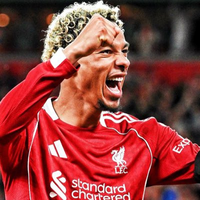 LFCXXSS's tweet photo. #NewProfilePic https://t.co/PNkmhl99Po