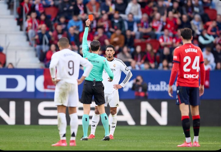 الدوري مستحيل ما يبدا بالفساد والتحكيم 
نفس الحكم الموسم الماضي طرد جود بسبب كلمه
واحتسب لهم هدفين كلها فيها أخطاء تحكيم  

اهلا بكم في الليغا نيغريرا