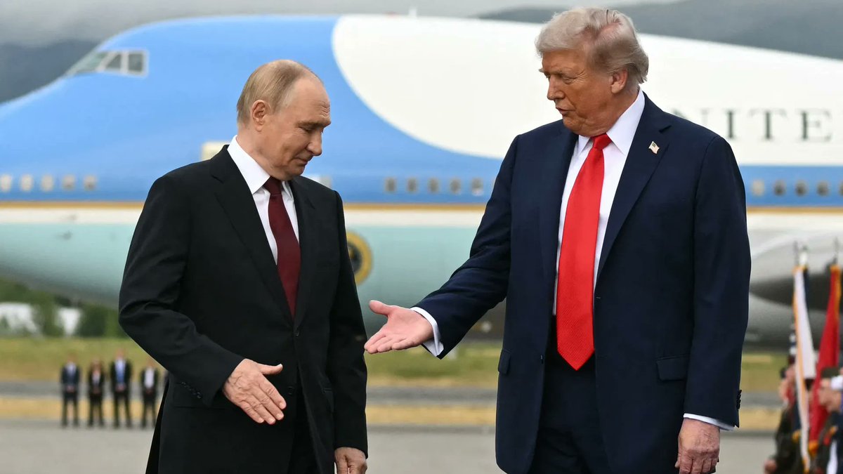 Trump Zelensky ve Avrupa Liderlerine Üçlü Zirveyi Hızlıca Düzenlemek İstediğini Söyledi

▫️ ABD Başkanı Donald Trump, Avrupa liderlerine zirve sonrası telefon görüşmesinde Rusya Devlet Başkanı Vladimir Putin ve Ukrayna Devlet Başkanı Volodimir Zelenskiy ile üçlü zirveyi hızlıca,